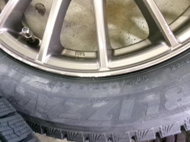 HOT STUFF CROSS SPEED PREMIUM-15 + BRIDGESTONE BLIZZAK VRX3