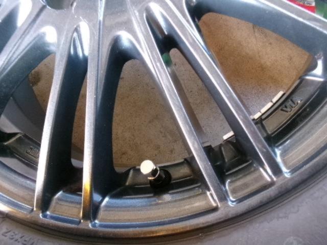 weds VELVA AGUDO + BRIDGESTONE BLIZZAK VRX3