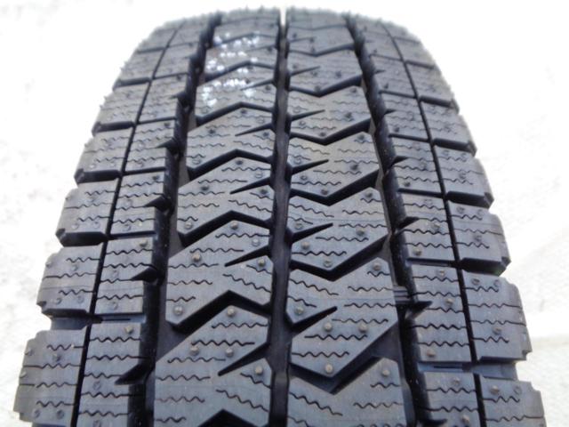 BRIDGESTONE BLIZZAK VL10A
