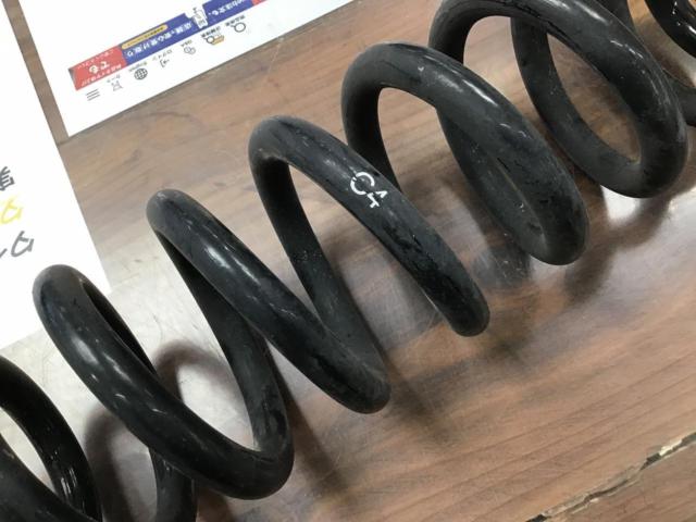 【BMW】E90 純正サス