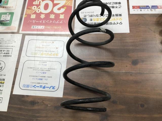 【BMW】E90 純正サス