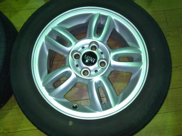 ☆純正戻しに!(^^♪☆ 【MINI】R56+おまけタイヤ【YOKOHAMA】ECOS