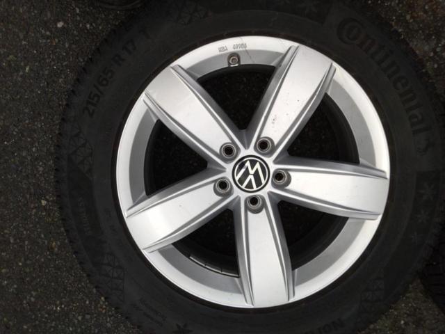 【輸入車純正】フォルクスワーゲン ティグアン純正アルミホイール+【Continental】NorthContact NC6