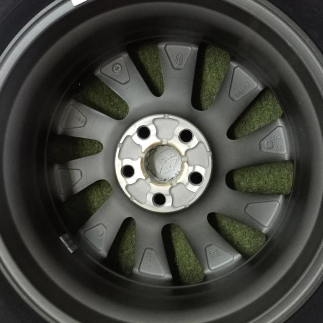 トヨタ純正(TOYOTA)  90系ヴォクシー 後期 S-Zグレード 純正ホイール  + TOYO(トーヨー) PROXES R60 2026年製造