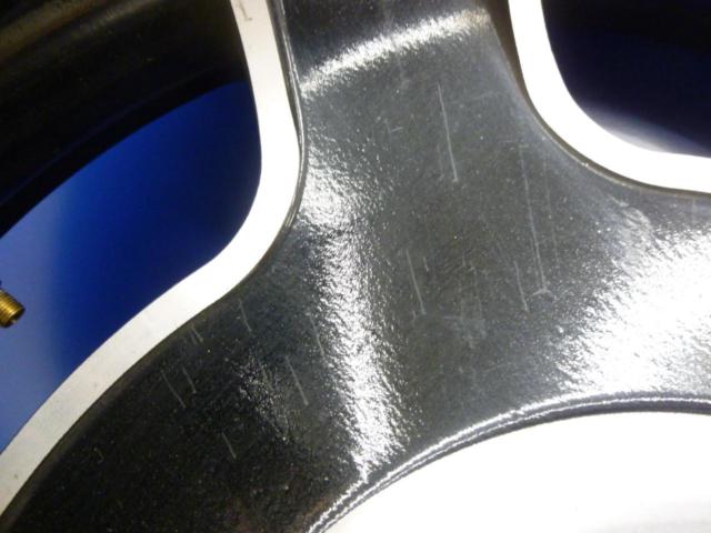 ★値下げしました★早い者勝ち★ HarleyDavidson FLTR純正ホイール + DUNLOP D408F  ※フロントのみ