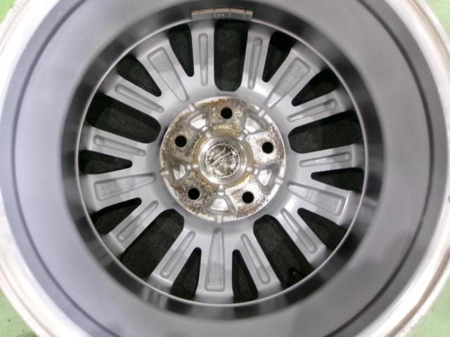 NISSAN C26セレナ ハイウェイスター後期純正ホイール
