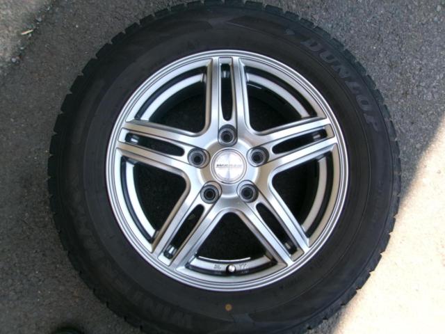 DUNLOP WINTER MAXX WM02 + HOT STUFF WAREN WR5