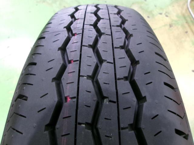 【新車外し品!】TOYOTA 200系ハイエース純正スチールホイール + BRIDGESTONE ECOPIa RD613