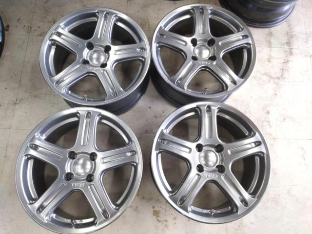 TRD ALUMINUM WHEEL TF1 (15inch)