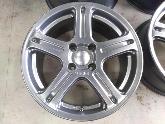 TRD ALUMINUM WHEEL TF1 (15inch)