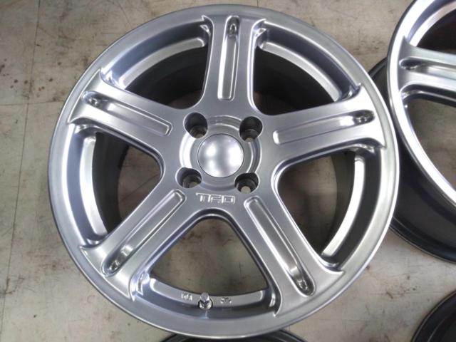 TRD ALUMINUM WHEEL TF1 (15inch)