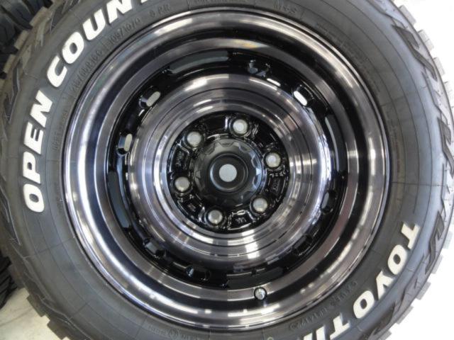 TOPY LANDFOOT XFG  + TOYO  OPENCOUNTRY R/T