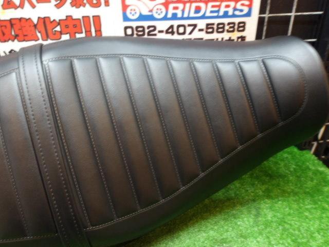【KAWASAKI】純正 シート Z900RS 2022年外し
