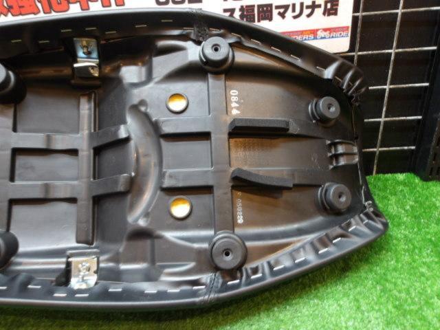 【KAWASAKI】純正 シート Z900RS 2022年外し