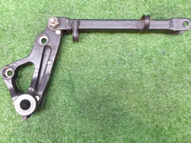 【KAWASAKI】純正 リアキャリパー サポート付属 ゼファー750 ZEPHYR750 年式不明 外し