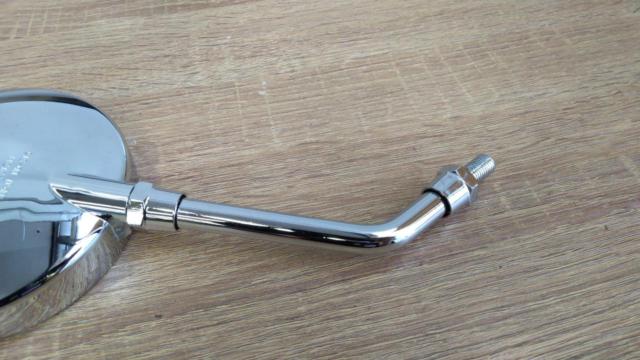 【メーカー不明】 丸型ミラー メッキ M10 正ネジ 片側のみ