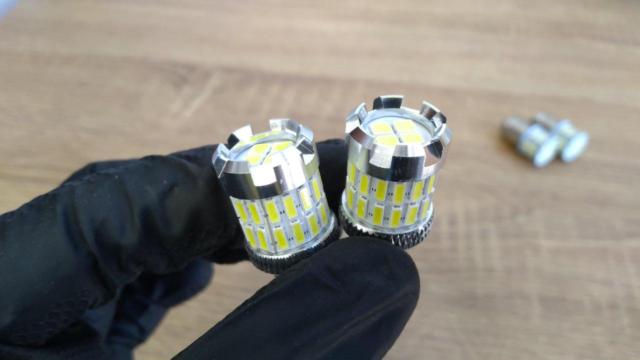 【メーカー不明】LEDバルブ T10+S25 4点