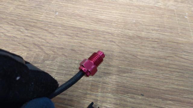 【KOSO】 テンプメーター レッド 温度センサーアダプターセンサー付属(M10×P1.25)