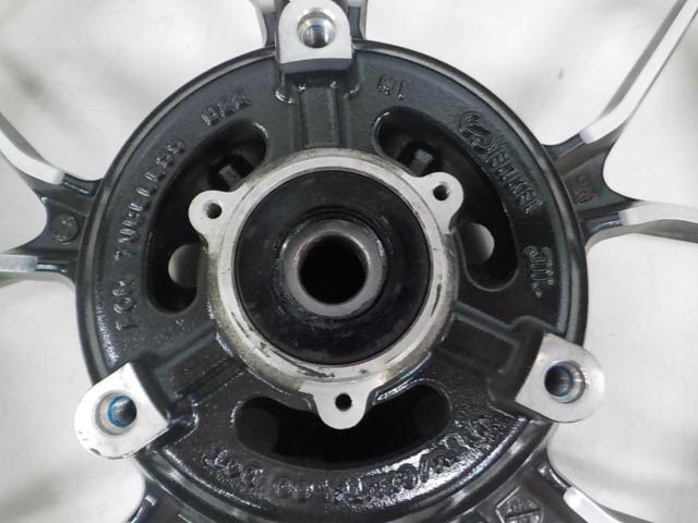 SUZUKI 純正リアホイール 【ジクサー250/8BK-ED22Y】
