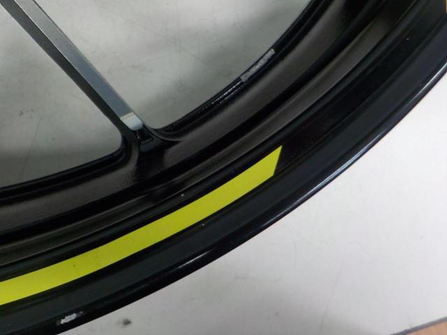 SUZUKI 純正リアホイール 【ジクサー250/8BK-ED22Y】