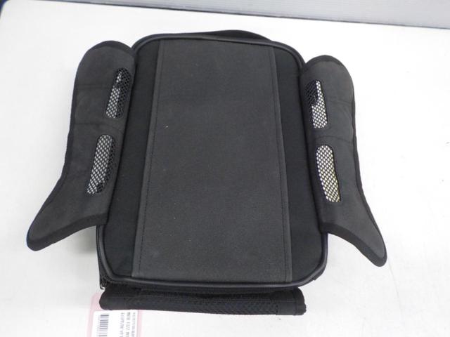 MOTO FIZZ MFK-084 スラントタンクバッグM 容量:5.1L