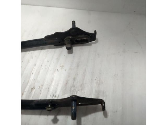 3 manufacturer unknown
Swing arm