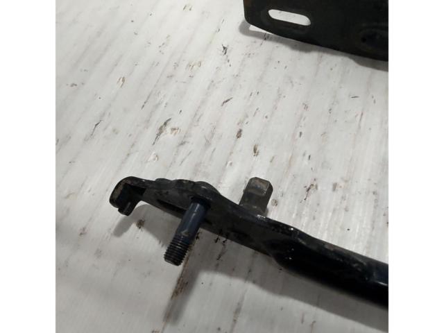 3 manufacturer unknown
Swing arm