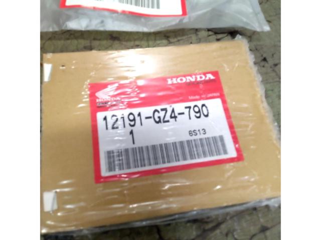 3HONDA EZ90純正シリンダーヘッド
