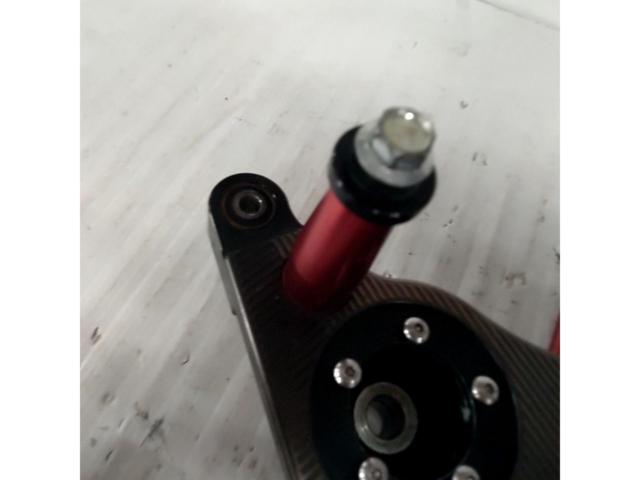 2 BURIAL
Swing arm