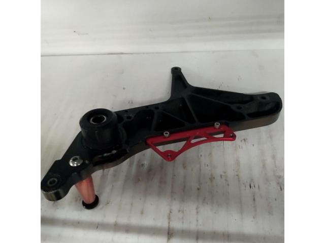 2 BURIAL
Swing arm