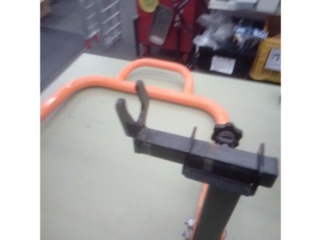 【DAYTONA】Vフックリヤスタンド 中～大型車 