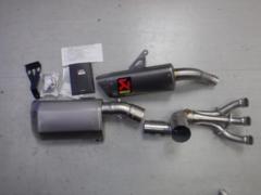 9AKRAPOVIC
RACING
LINE
Titanium