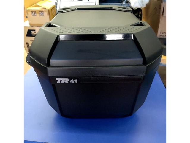 【SHAD】TR41 リアボックス