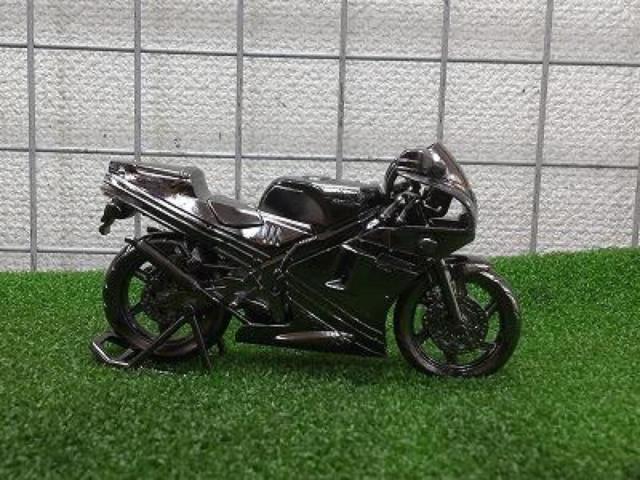 レッドバロン 世界の名車シリーズ NSR250R