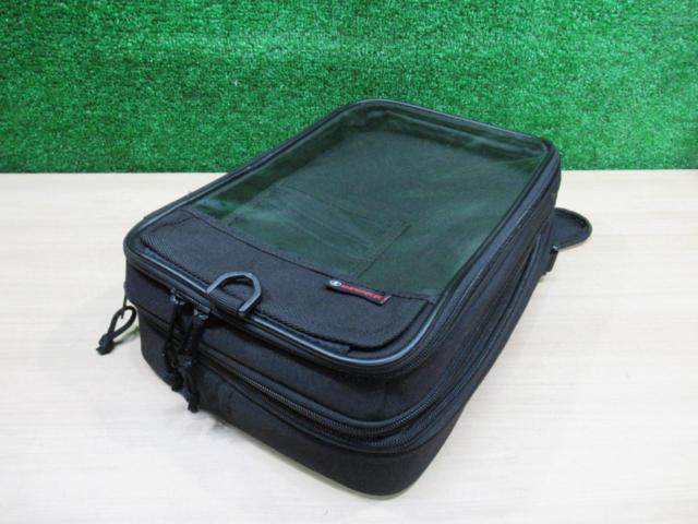 【美品】 サイズ4-8L マグネットタンクバッグ DEGNER(デグナー)