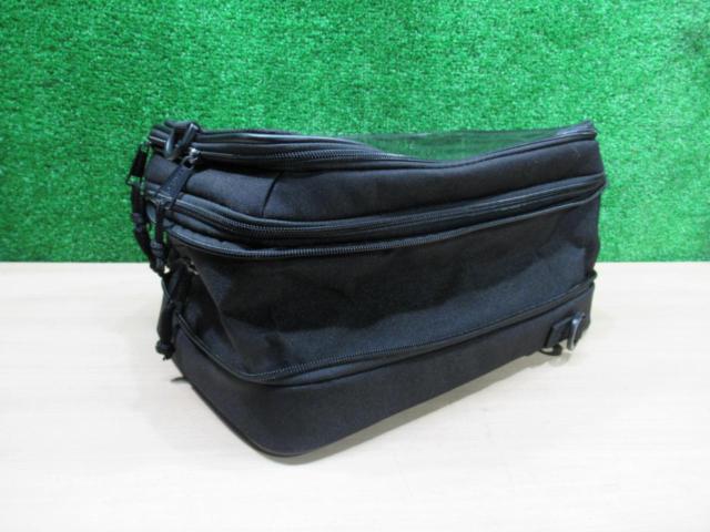 【美品】 サイズ4-8L マグネットタンクバッグ DEGNER(デグナー)