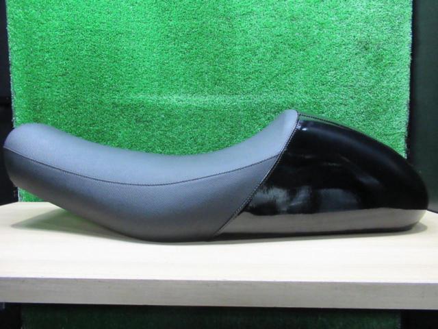 純正OP カフェスタイルシート W400/650/800 Kawasaki(カワサキ)