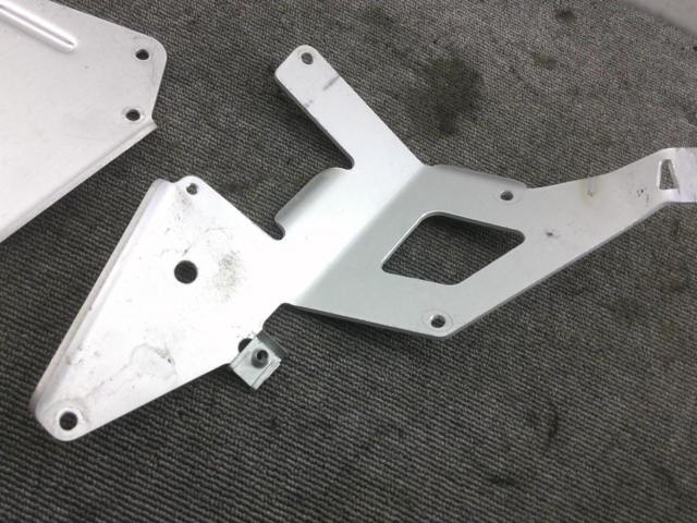 CRF250 MD47  ZETA  ZE52-2033 ラジエターガード