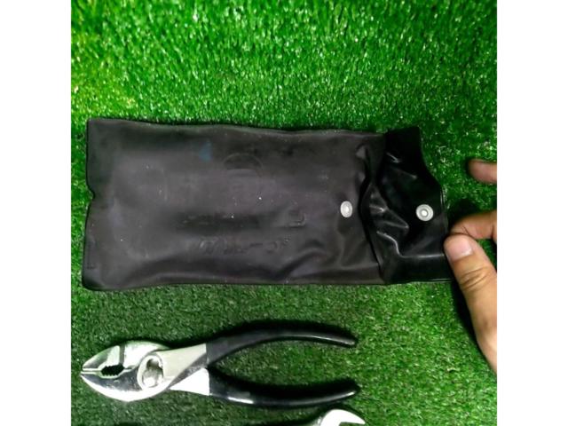 1車種不明 レッドバロン 車載工具
