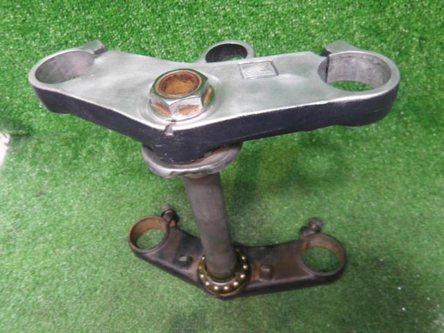 NSR250 (removed from MC21) HONDA genuine part
Steering stem
41Φ&
HONDA genuine
With the top bridge