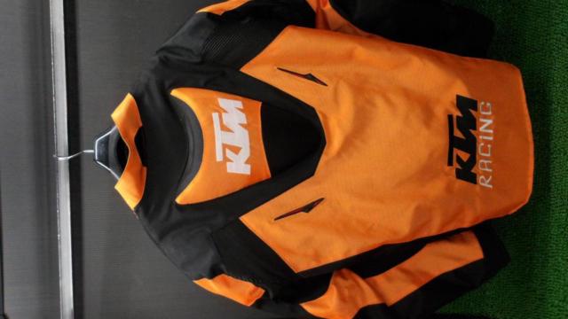 サイズ:XXL KTM ナイロンジャケット(秋冬物)