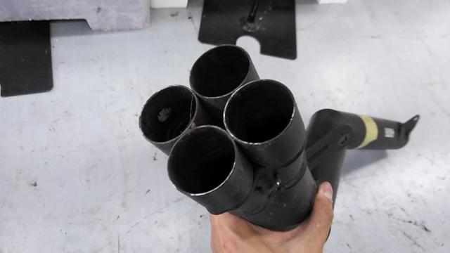 8 Moriwaki
Black short tube