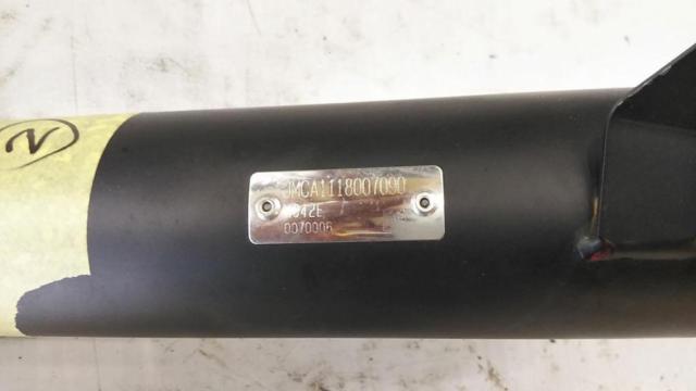 8 Moriwaki
Black short tube