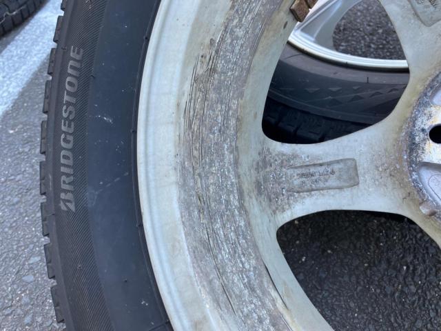 BRIDGESTONE BALMINUM VR5 (4HOLE) + BRIDGESTONE BLIZZAK VRX3