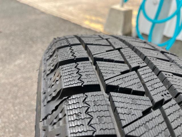 A-TECH(エーテック) FINAL(ファイナル) MIND GR メタリックシルバー + BRIDGESTONE(ブリヂストン) ICE PARTENER 2
