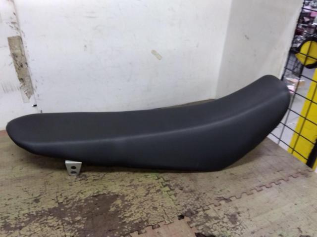 3KAWASAKI KLX125純正シート