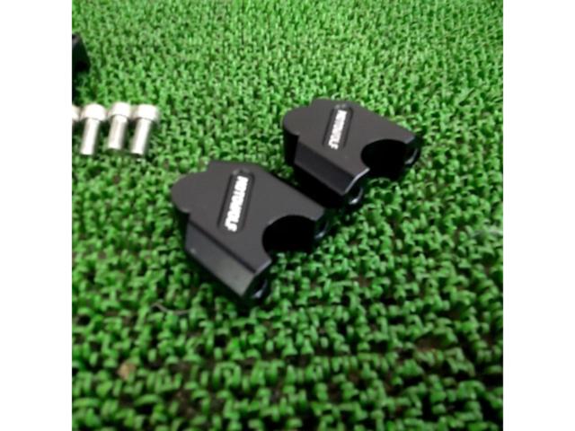 MOTOWOLF ハンドルバーライザー 22mm/28mm汎用
