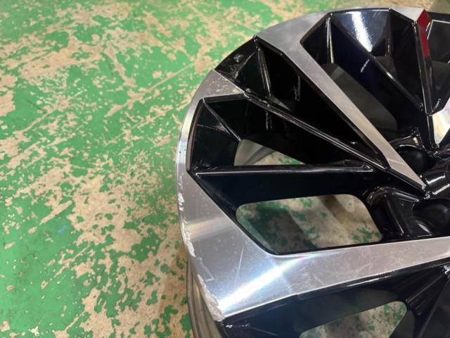 三菱 アウトランダーPHEV/GN0W 純正ホイール