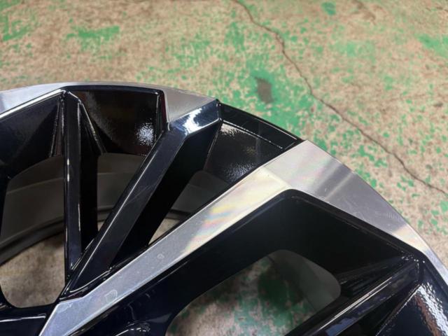 三菱 アウトランダーPHEV/GN0W 純正ホイール