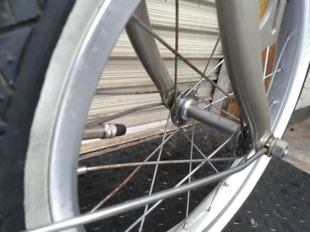 MIYATA SUPER FOLIO 16×1.75インチシングルギア折りたたみ自転車 シャンパンゴールド